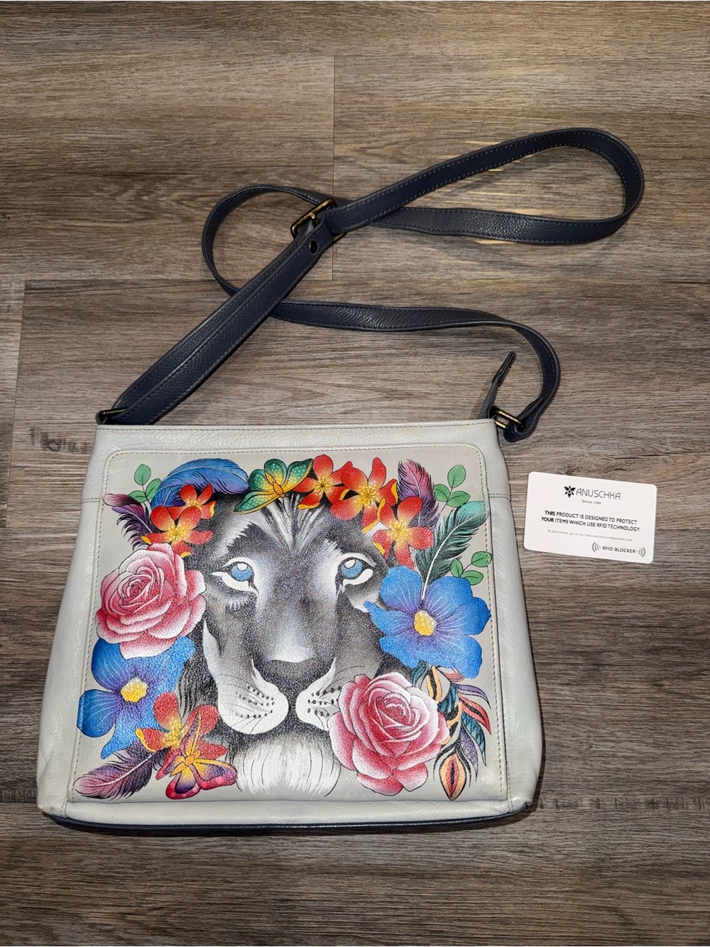 ANUSCHKA Hand Painted Leather Crossbody Organizer Bag~ Lion Magic (Gray)